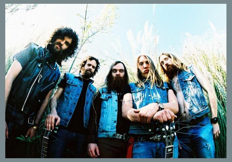 Valient Thorr